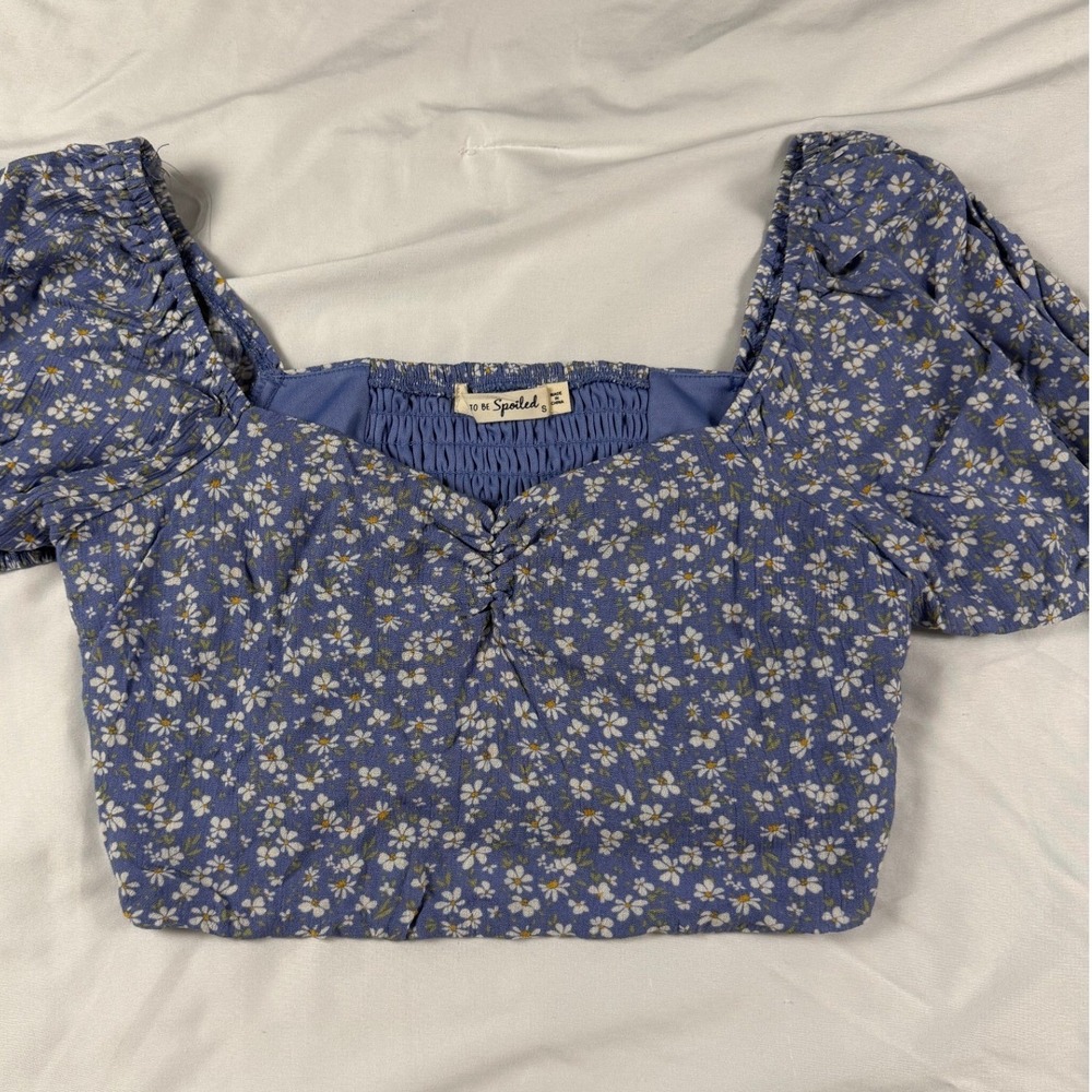 Live to be Spoiled Blue Daisy Print Smocked Puff Sleeve Square Neck Crop Top S